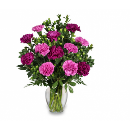 Buchet garoafe si hypericum